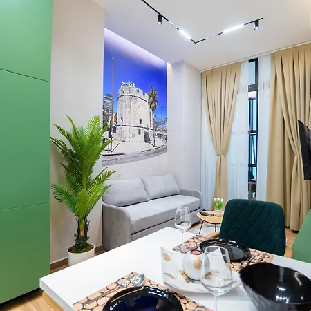 Appartamento Lux Holidays Durrës